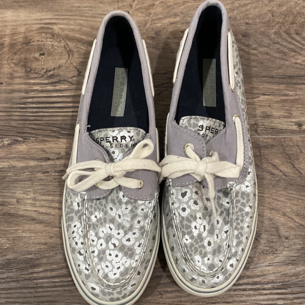 Gray Sperry - Picture 2 of 2
